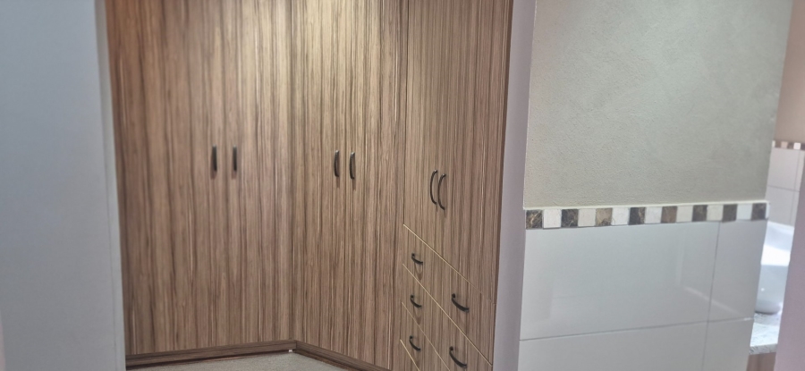 3 Bedroom Property for Sale in Hillside View Free State